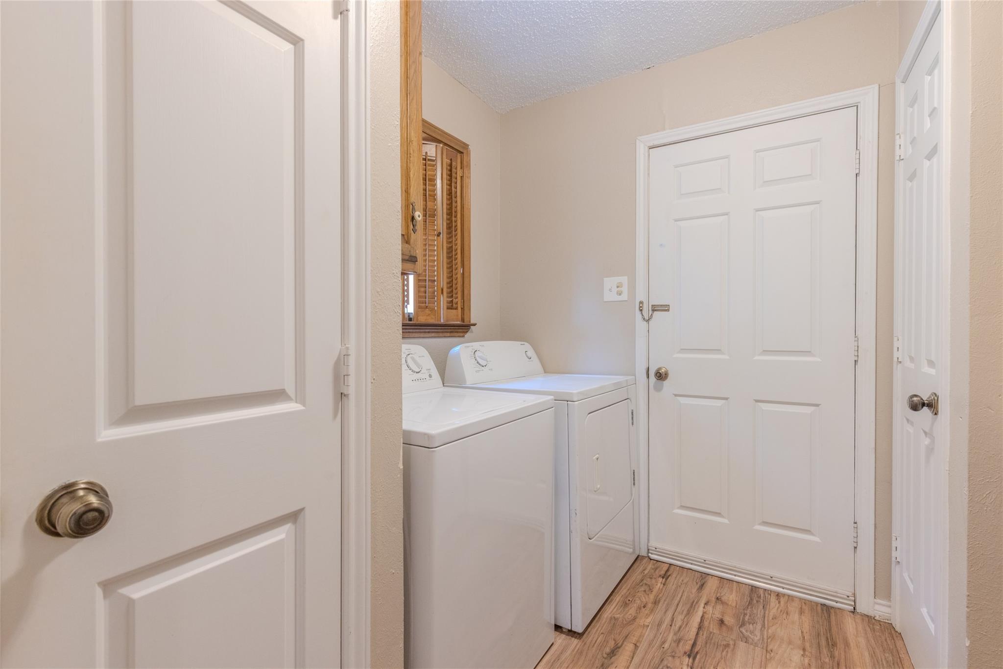 Campbell, Texas, 75442, United States, 3 Bedrooms Bedrooms, ,2 BathroomsBathrooms,Residential,For Sale,1854450