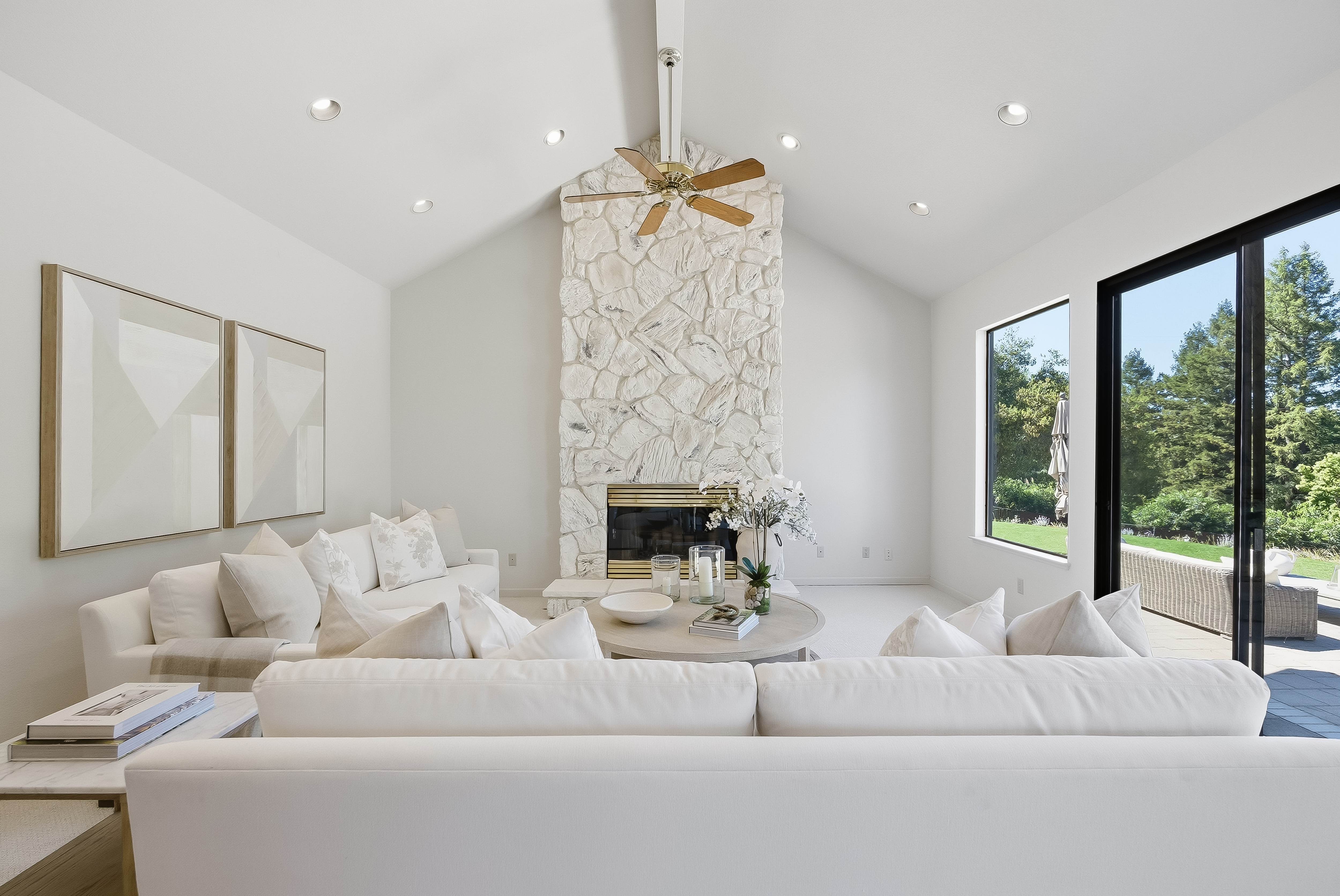  More Than 2.7 Acres of Privacy and Potential with Palo Alto Schools - 物件實景