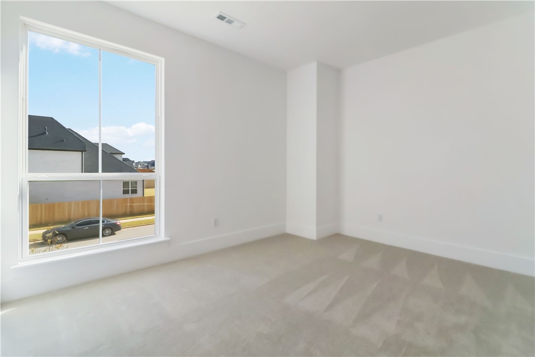 Bentonville, Arkansas, 72713, United States, 4 Bedrooms Bedrooms, ,3 BathroomsBathrooms,Residential,For Sale,1989586