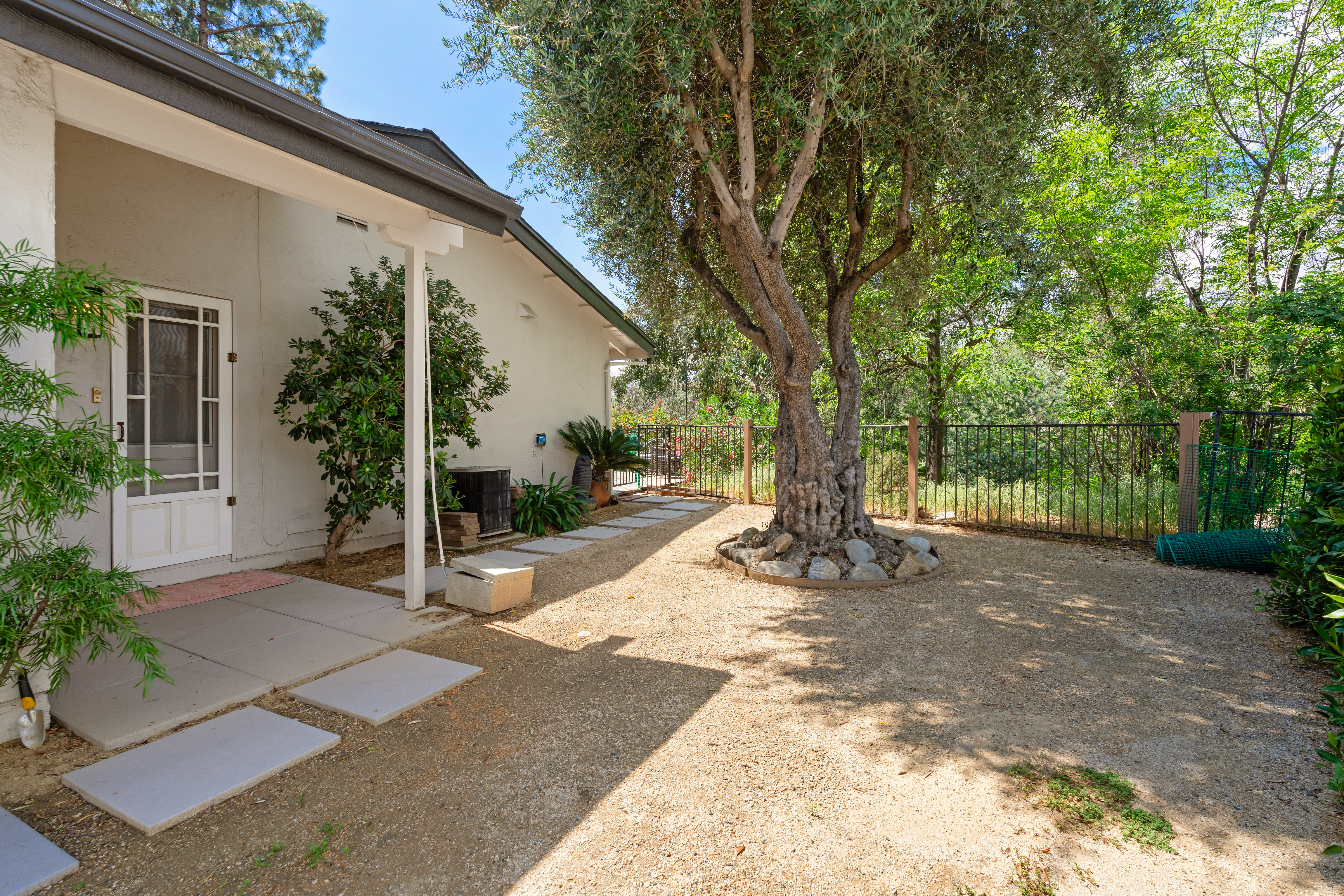  3907 United Road, Agoura Hills, CA 91301 - 物件實景
