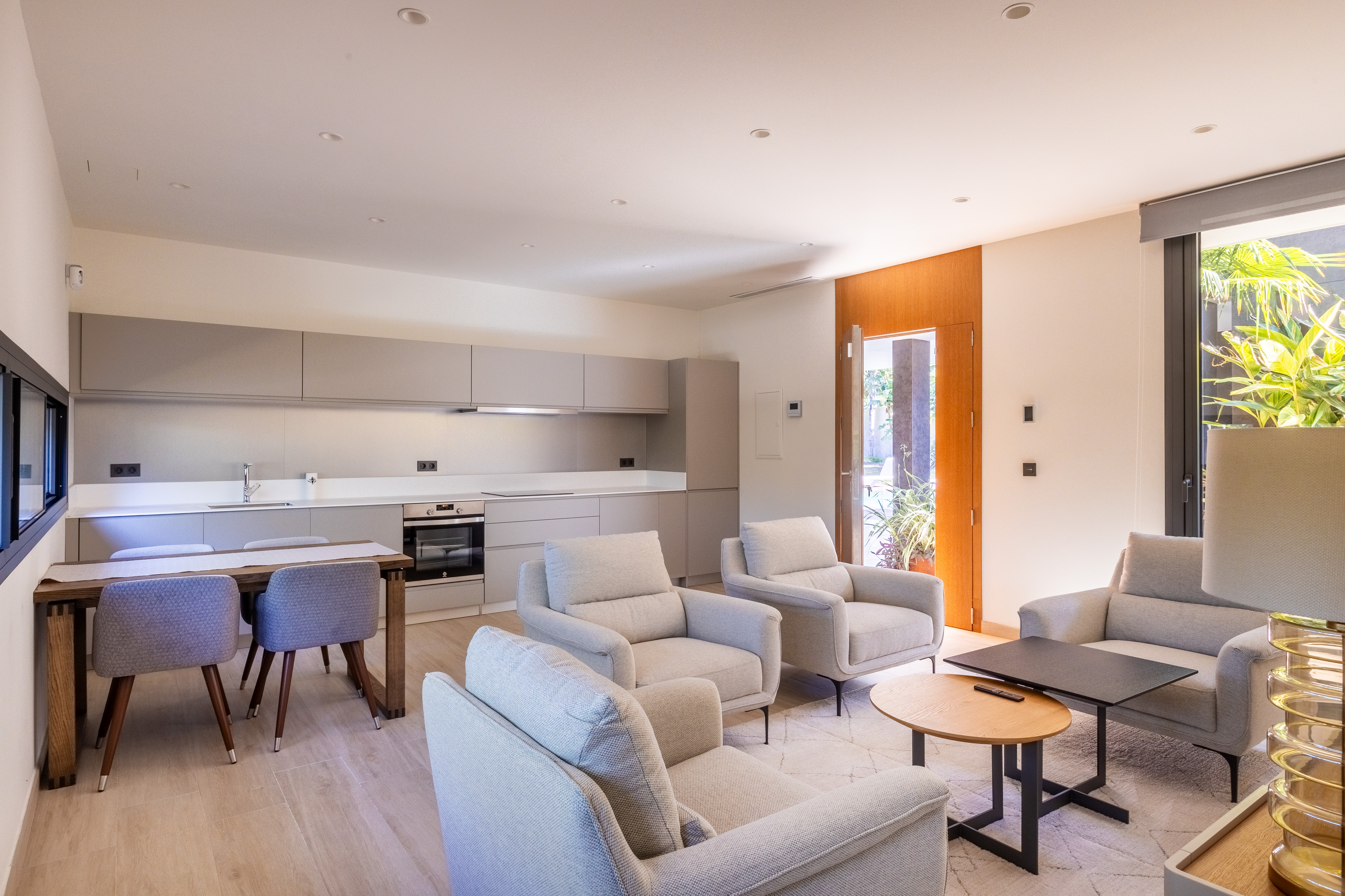  Luxury Single-Storey Independent Chalet in Dos Hermanas, Seville. - 物件實景