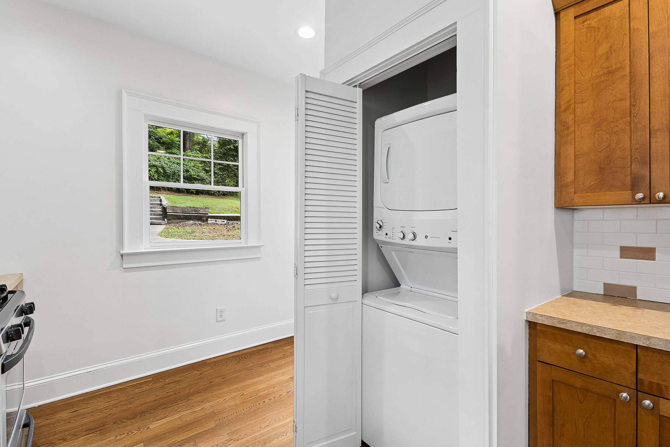  Charming 1930 Craftsman Bungalow in an Unbeatable Virginia Highland Location - 物件實景