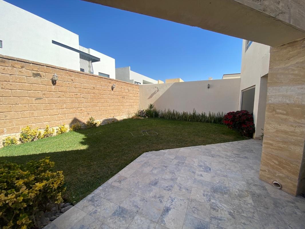 TORTOLAS, Torreón, Coahuila de Zaragoza, 27105, Mexico, 3 Bedrooms Bedrooms, ,3 BathroomsBathrooms,Residential,For Sale,TORTOLAS,1625500