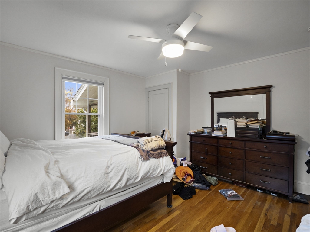 Belmont, Massachusetts, 02478, United States, 3 Bedrooms Bedrooms, ,1 BathroomBathrooms,Residential,For Sale,1988371