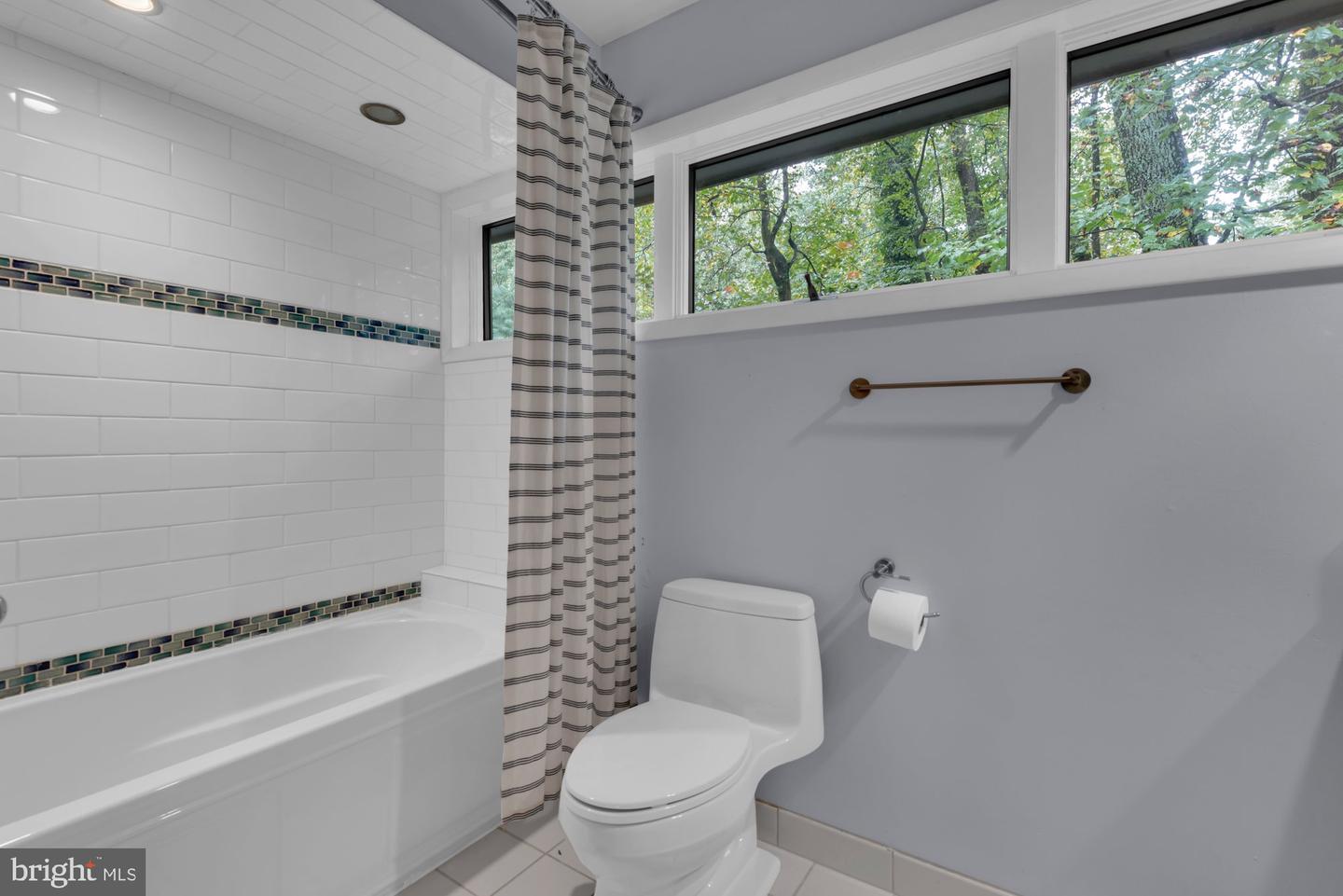 Annapolis, Maryland, 21409, United States, 4 Bedrooms Bedrooms, ,5 BathroomsBathrooms,Residential,For Sale,1947089