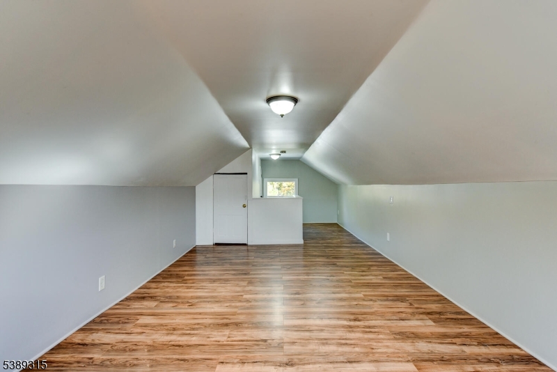 Berkeley Heights Twp., New Jersey, 07922, United States, 3 Bedrooms Bedrooms, ,1 BathroomBathrooms,Residential,For Sale,1994773