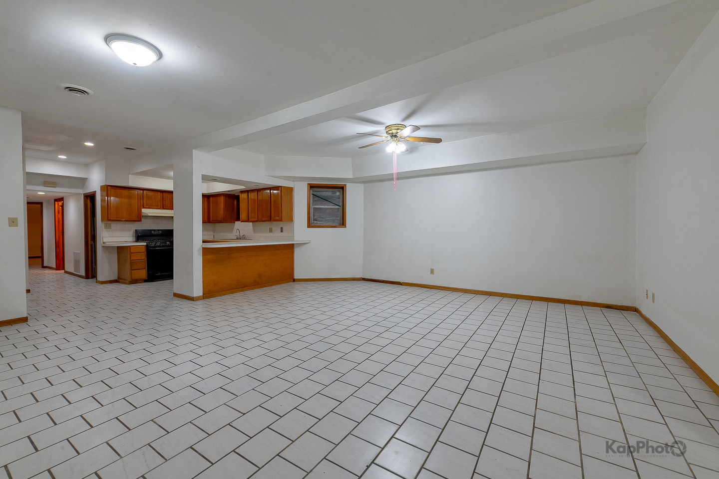 Chicago, Illinois, 60608, United States, 3 Bedrooms Bedrooms, ,5 BathroomsBathrooms,Residential,For Sale,1986120