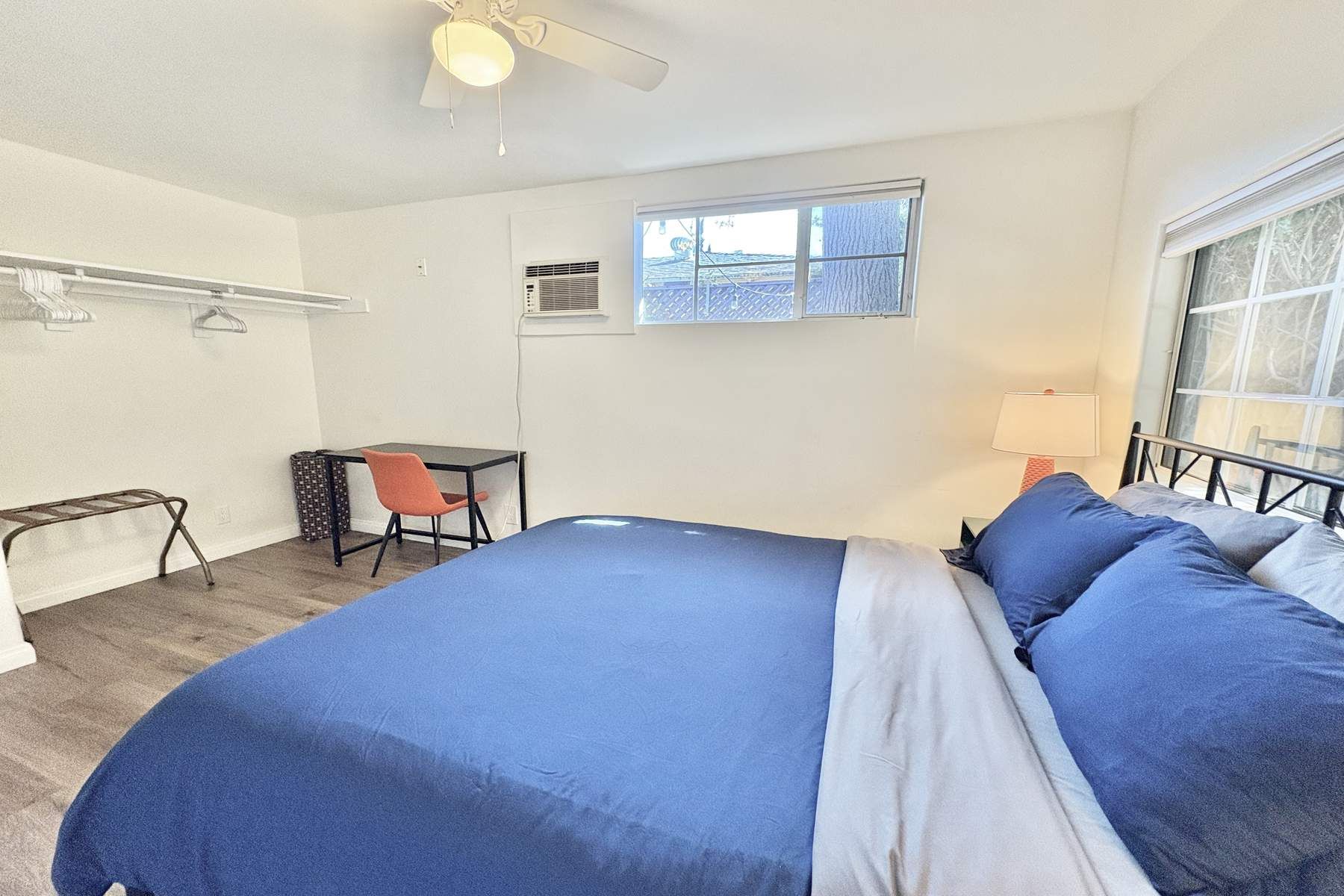  6041 Cleon Avenue - 物件實景