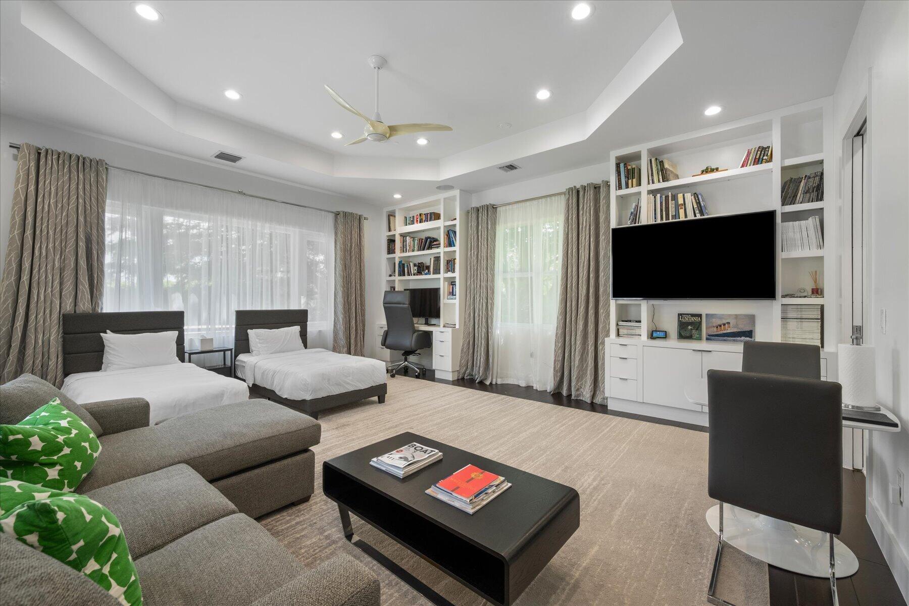  3580 Aiken Court - 物件實景