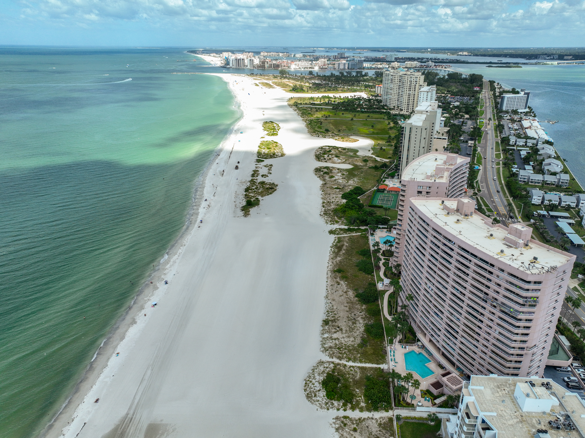 Clearwater Beach, Florida, 33767, United States, 1 Bedroom Bedrooms, ,2 BathroomsBathrooms,Residential,For Sale,1977672