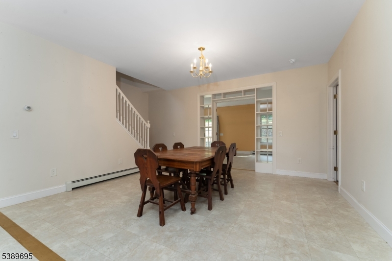 Lebanon Twp., New Jersey, 08826, United States, 3 Bedrooms Bedrooms, ,2 BathroomsBathrooms,Residential,For Sale,1960798