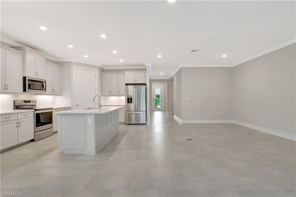 Naples, Florida, 34114, United States, 4 Bedrooms Bedrooms, ,2 BathroomsBathrooms,Residential,For Sale,1992142