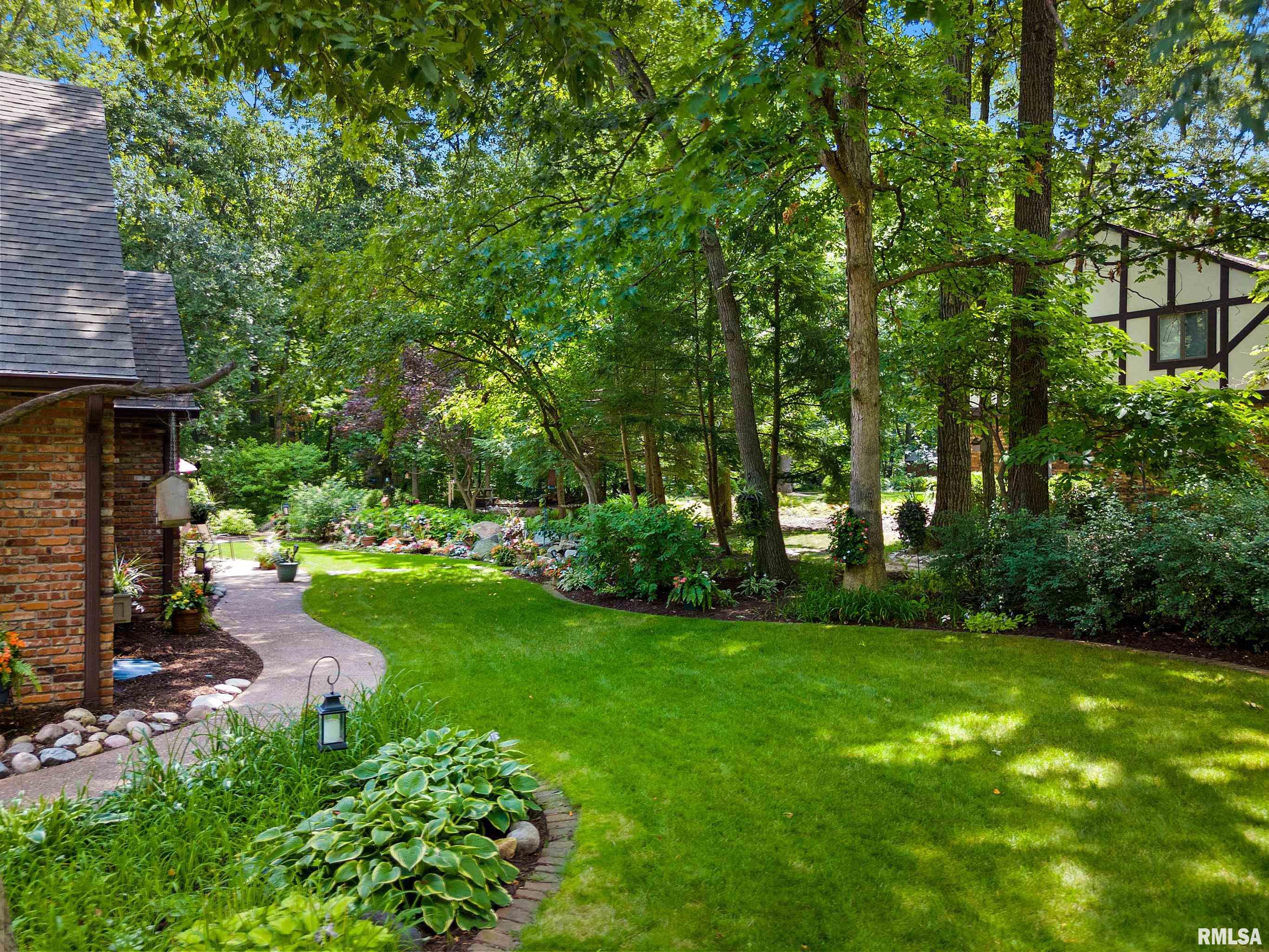 Dunlap, Illinois, 61525, United States, 5 Bedrooms Bedrooms, ,4 BathroomsBathrooms,Residential,For Sale,1942150