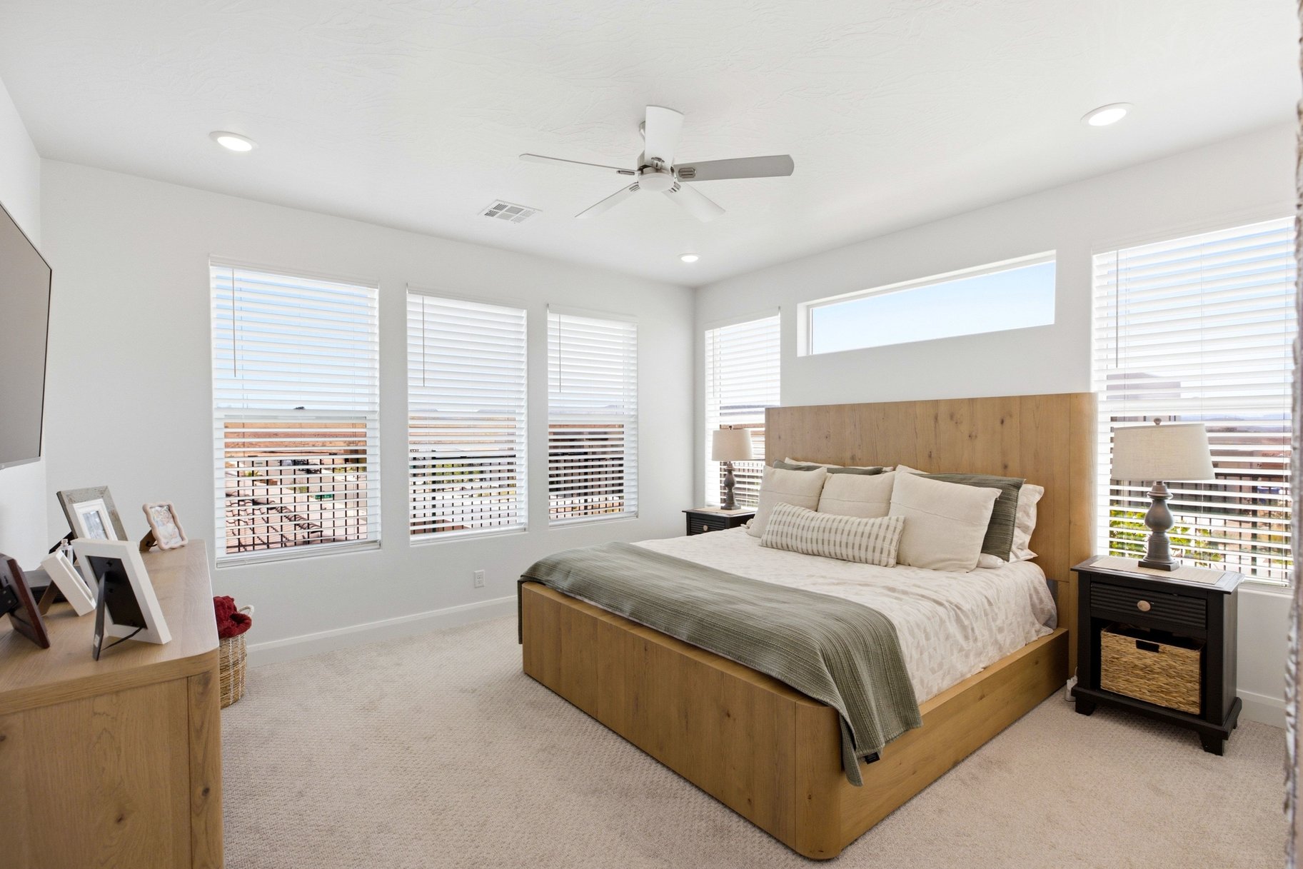  Resort Style Home with Designer Upgrades & Breathtaking St. George Views - 物件實景