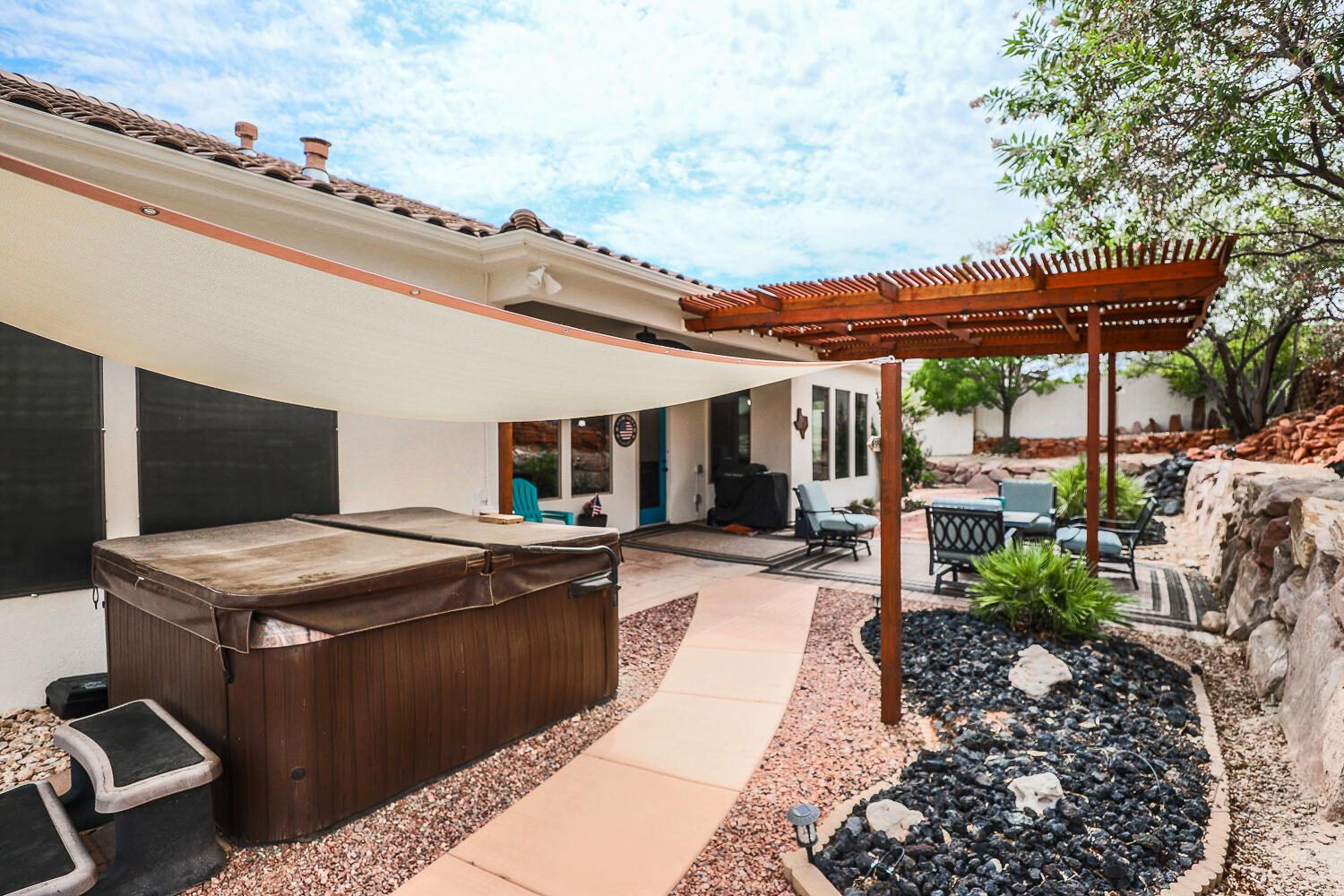 St George, Utah, 84790, United States, 3 Bedrooms Bedrooms, ,Residential,For Sale,1927191