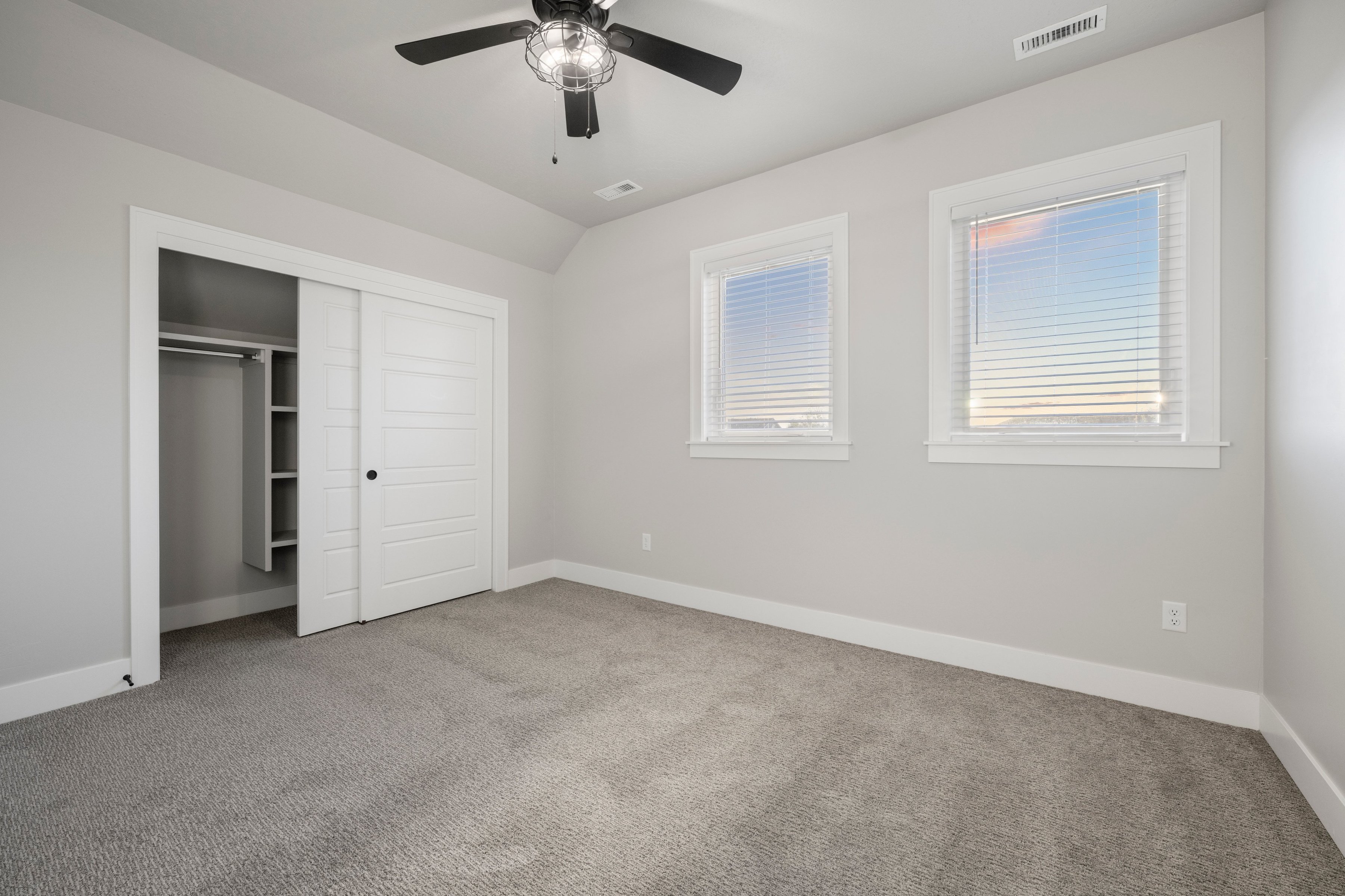  Comfortable Living with Flexible Space & Inviting Design - 物件實景