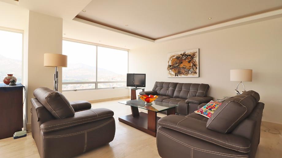 Morelia, Michoacán de Ocampo, 58350, Mexico, 3 Bedrooms Bedrooms, ,3 BathroomsBathrooms,Residential,For Sale,1804185