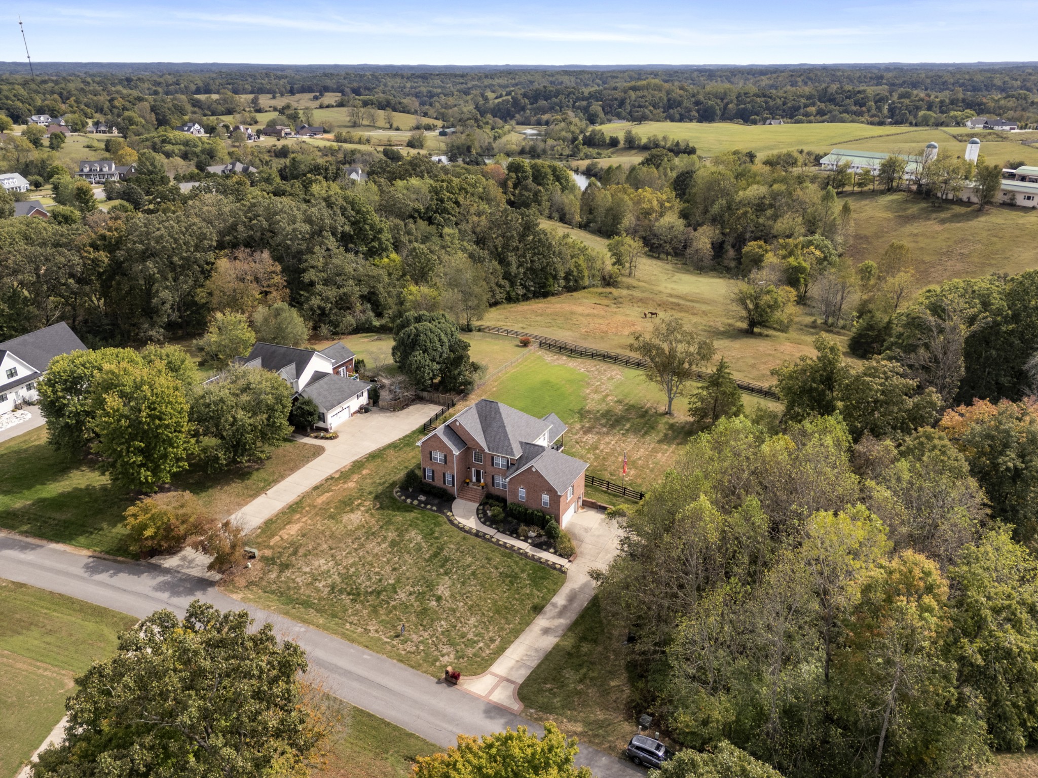  1031 Ridglea Dr, Burns, TN, 37029 - 物件實景