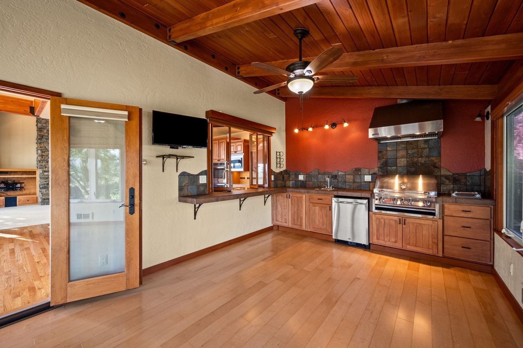  Custom Loch Haven Home with Views - 物件實景