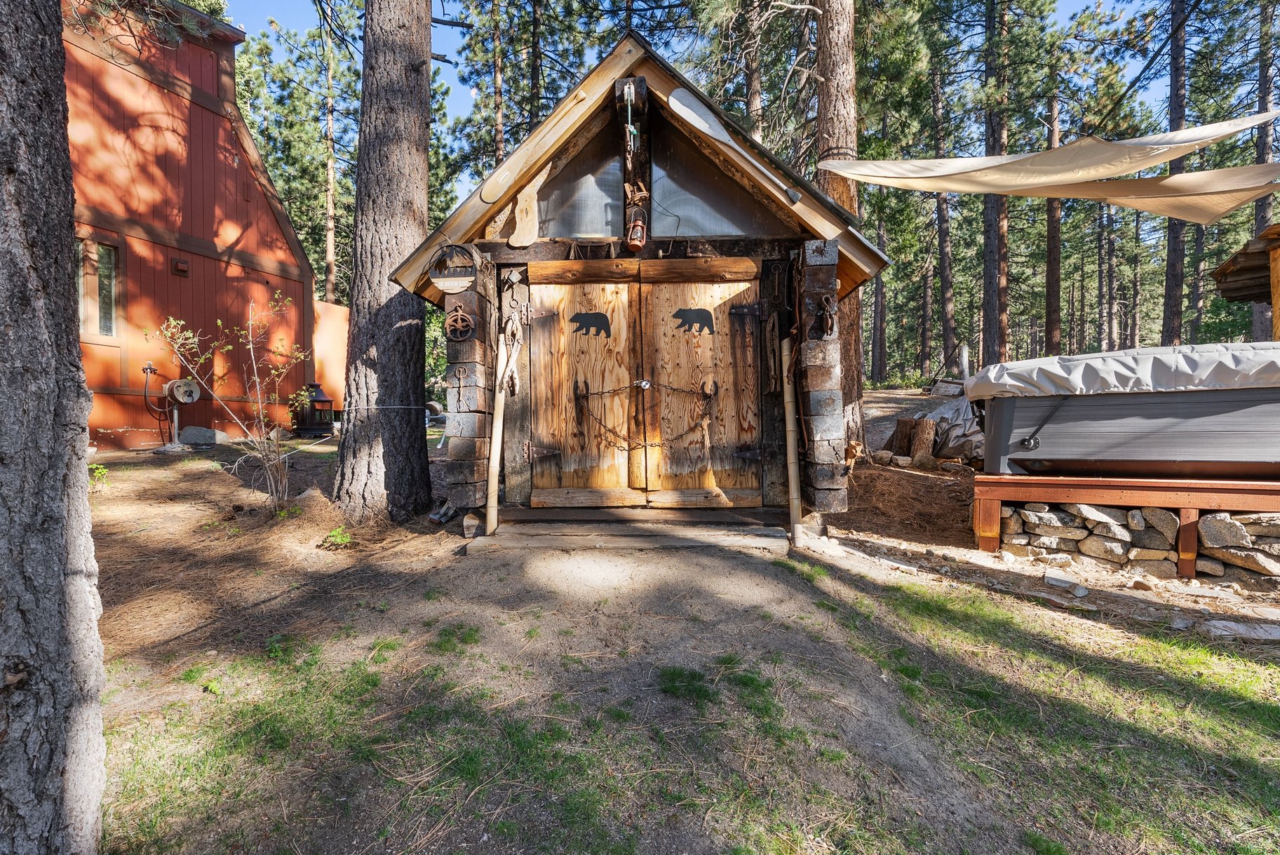  Turnkey Tahoe Retreat Backing to National Forest  Fully Remodeled & Furnish - 物件實景
