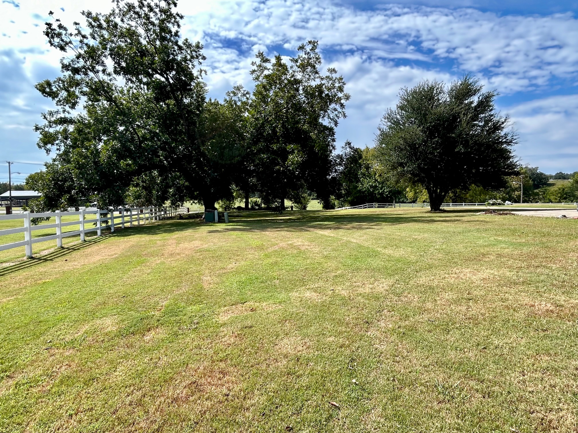 Clarksville, Arkansas, 72830, United States, 5 Bedrooms Bedrooms, ,4 BathroomsBathrooms,Residential,For Sale,1942523