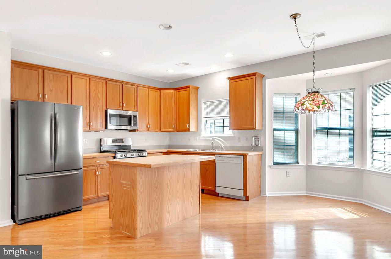 West Windsor, New Jersey, 08550, United States, 2 Bedrooms Bedrooms, ,2 BathroomsBathrooms,Residential,For Sale,1906762