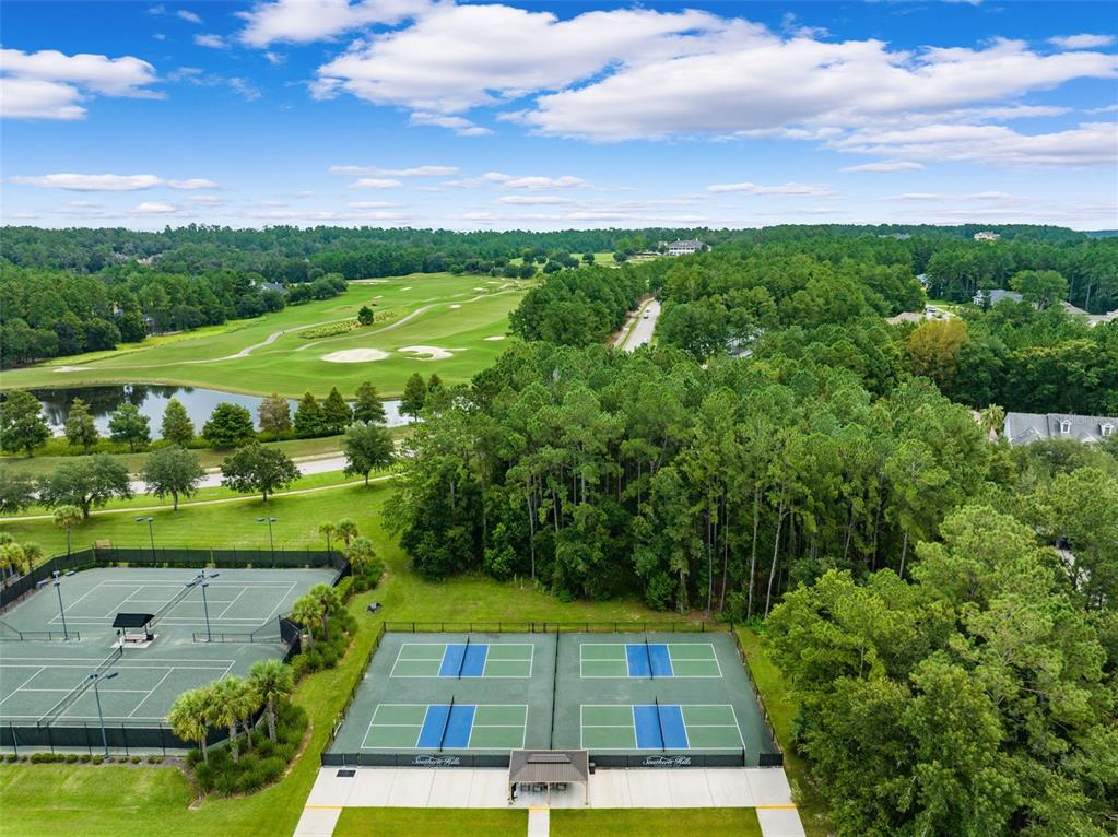 Brooksville, Florida, 34601, United States, 2 Bedrooms Bedrooms, ,4 BathroomsBathrooms,Residential,For Sale,1834972