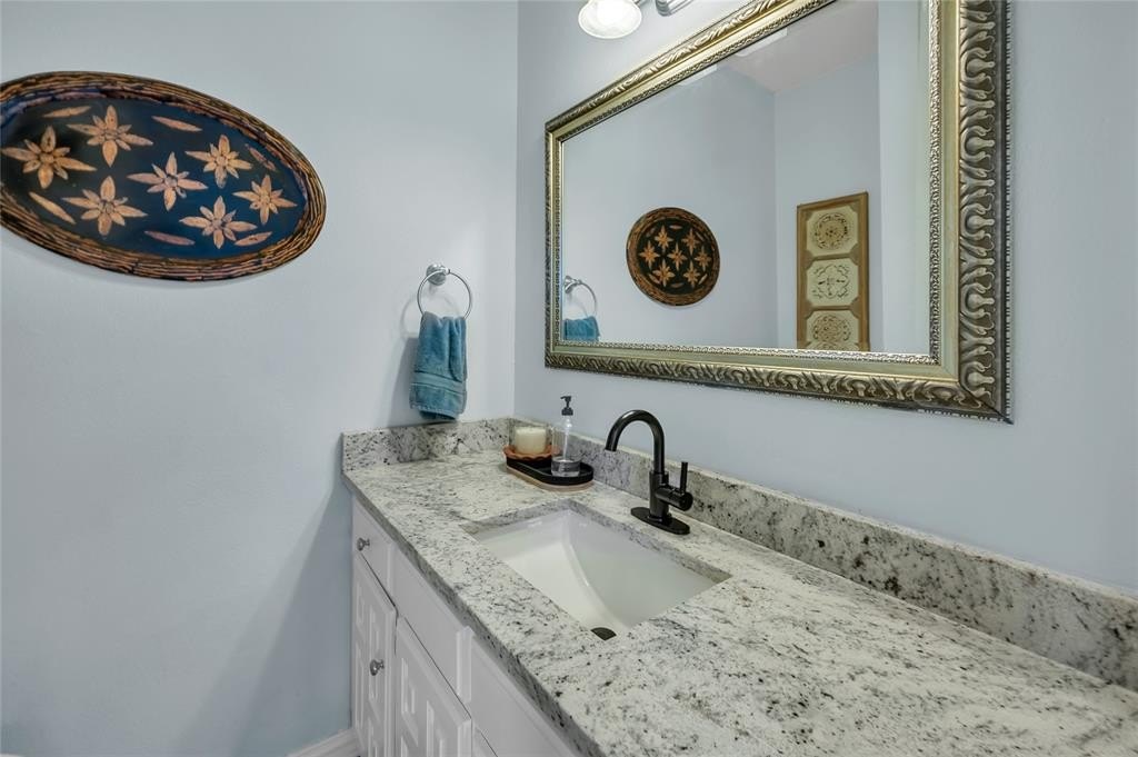 Bedford, Texas, 76021, United States, 4 Bedrooms Bedrooms, ,4 BathroomsBathrooms,Residential,For Sale,1978202