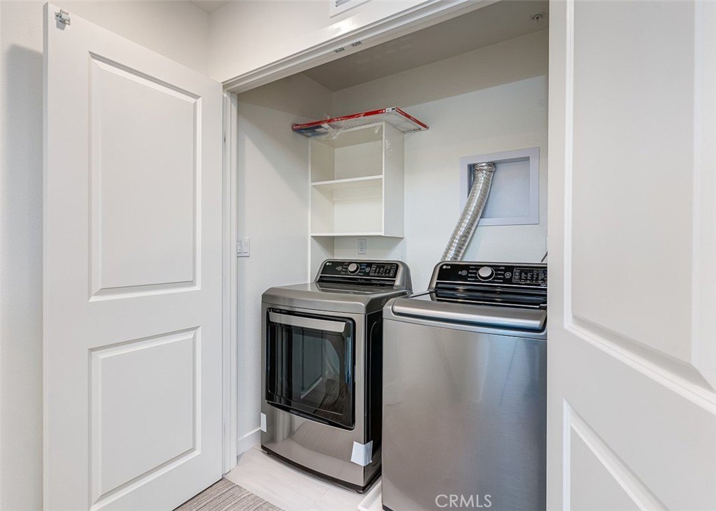 La Mirada, California, 90638, United States, 3 Bedrooms Bedrooms, ,4 BathroomsBathrooms,Residential,For Sale,1927510