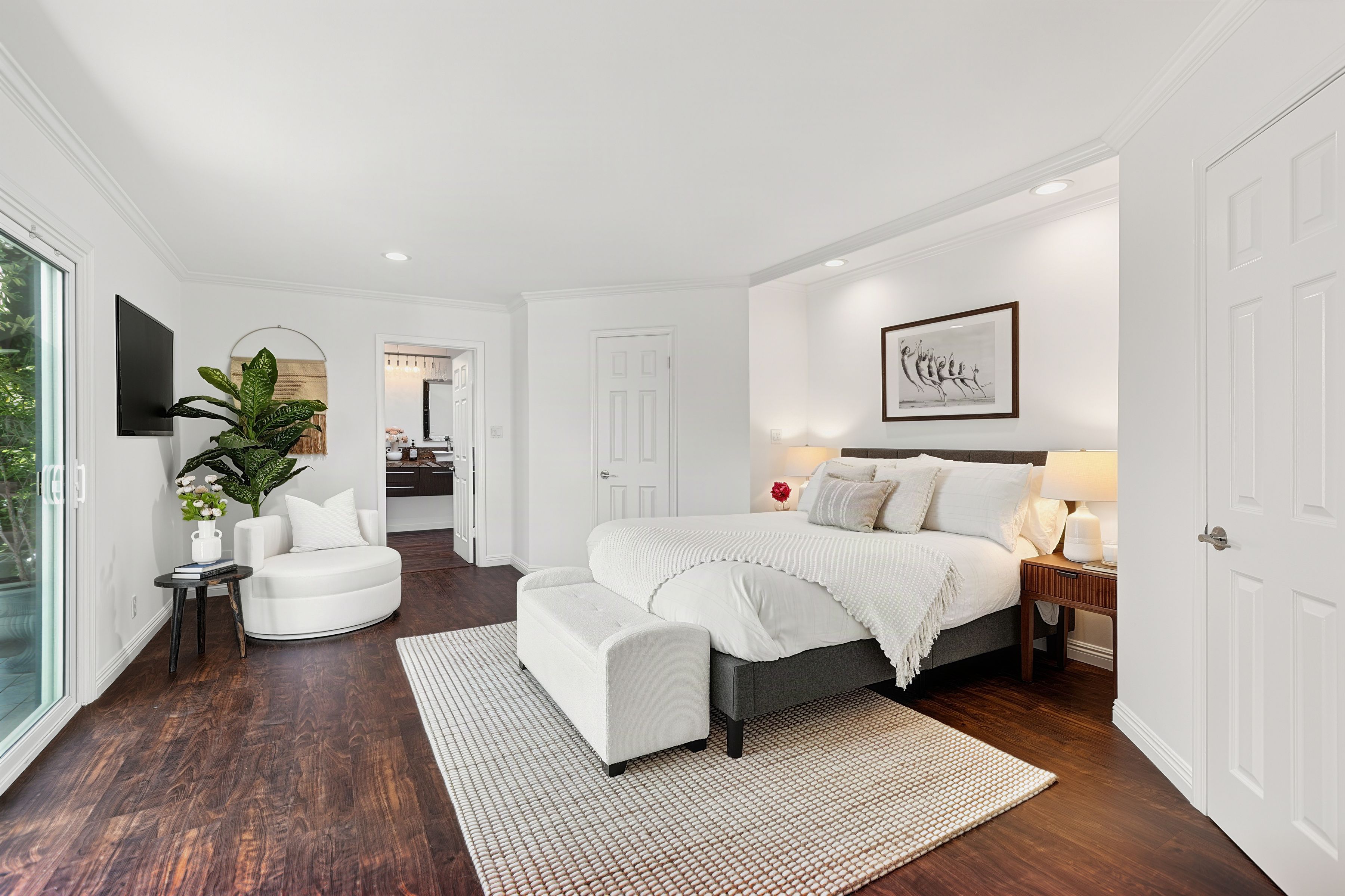  14542 Otsego Street - 物件實景