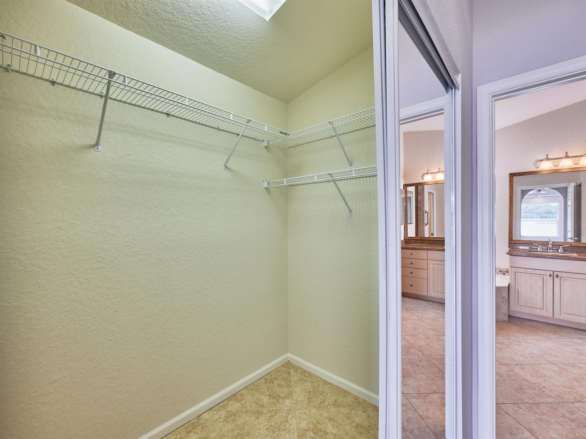 Boynton Beach, Florida, 33437, United States, 3 Bedrooms Bedrooms, ,2 BathroomsBathrooms,Residential,For Sale,1928826