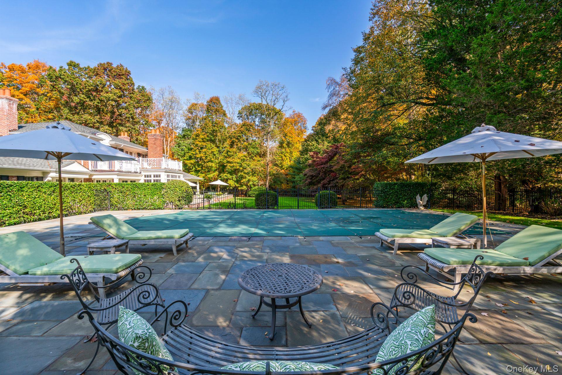  30 Underhill Road, Locust Valley, NY, 11560 - 物件實景