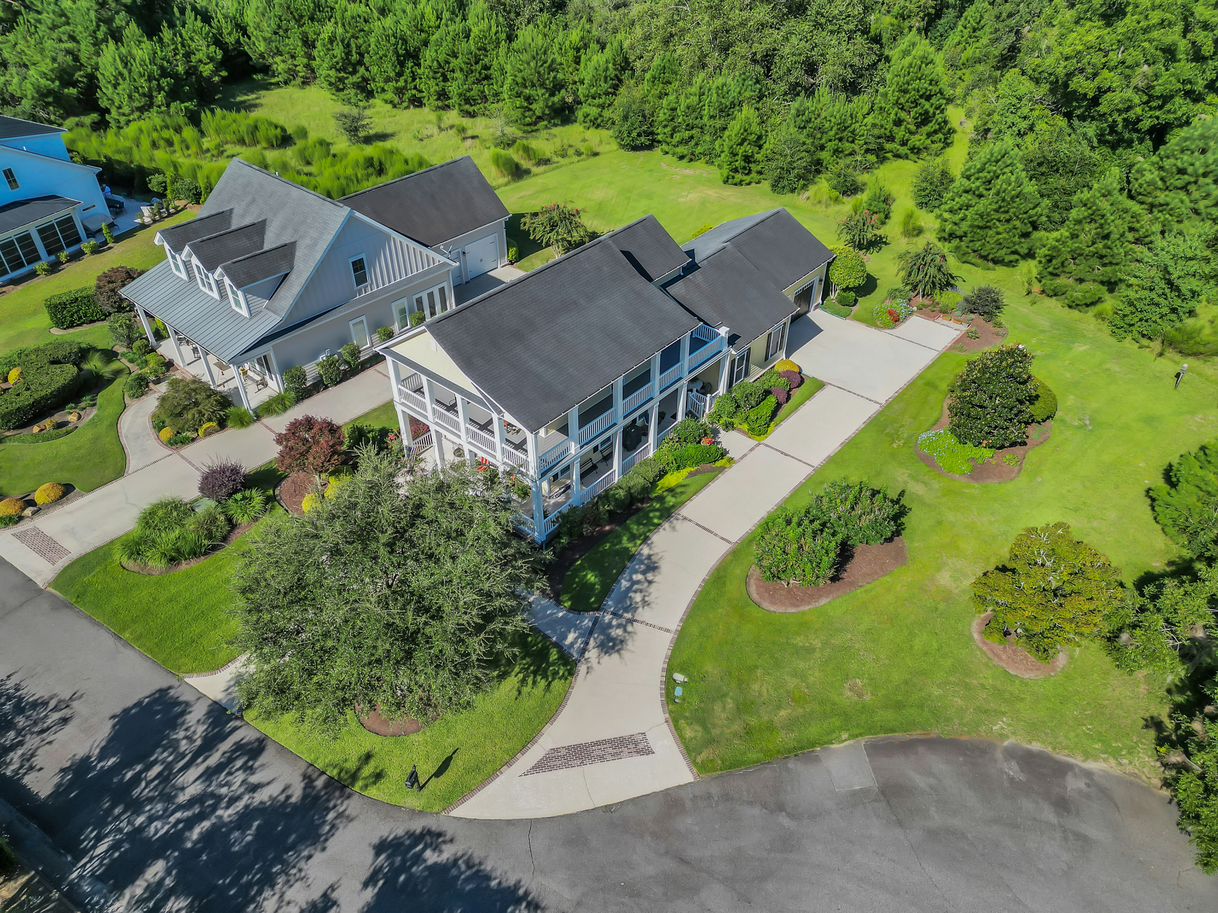 Pawleys Island, South Carolina, 29585, United States, 4 Bedrooms Bedrooms, ,3 BathroomsBathrooms,Residential,For Sale,1982970