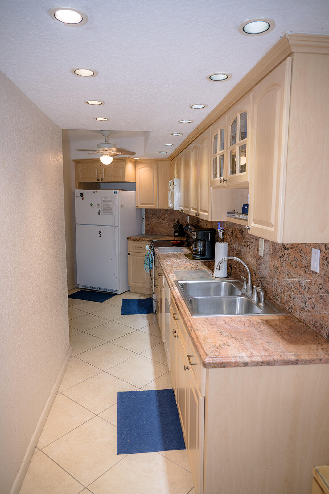 KEY LARGO, Florida, 33037, United States, 2 Bedrooms Bedrooms, ,2 BathroomsBathrooms,Residential,For Sale,1891316