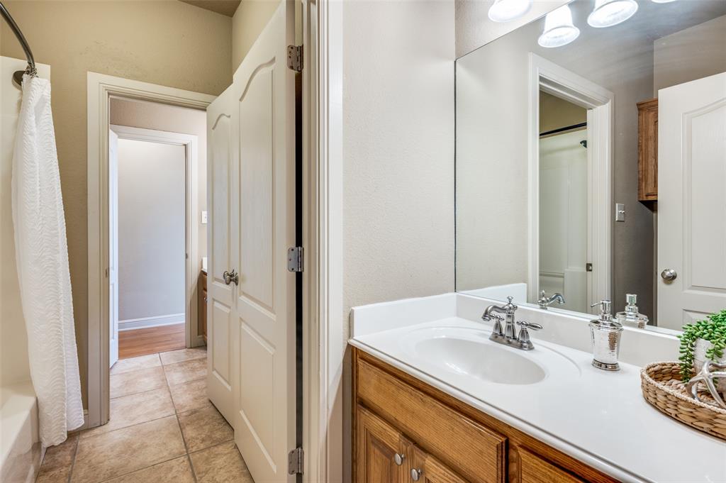 Dish, Texas, 76247, United States, 4 Bedrooms Bedrooms, ,4 BathroomsBathrooms,Residential,For Sale,1940436