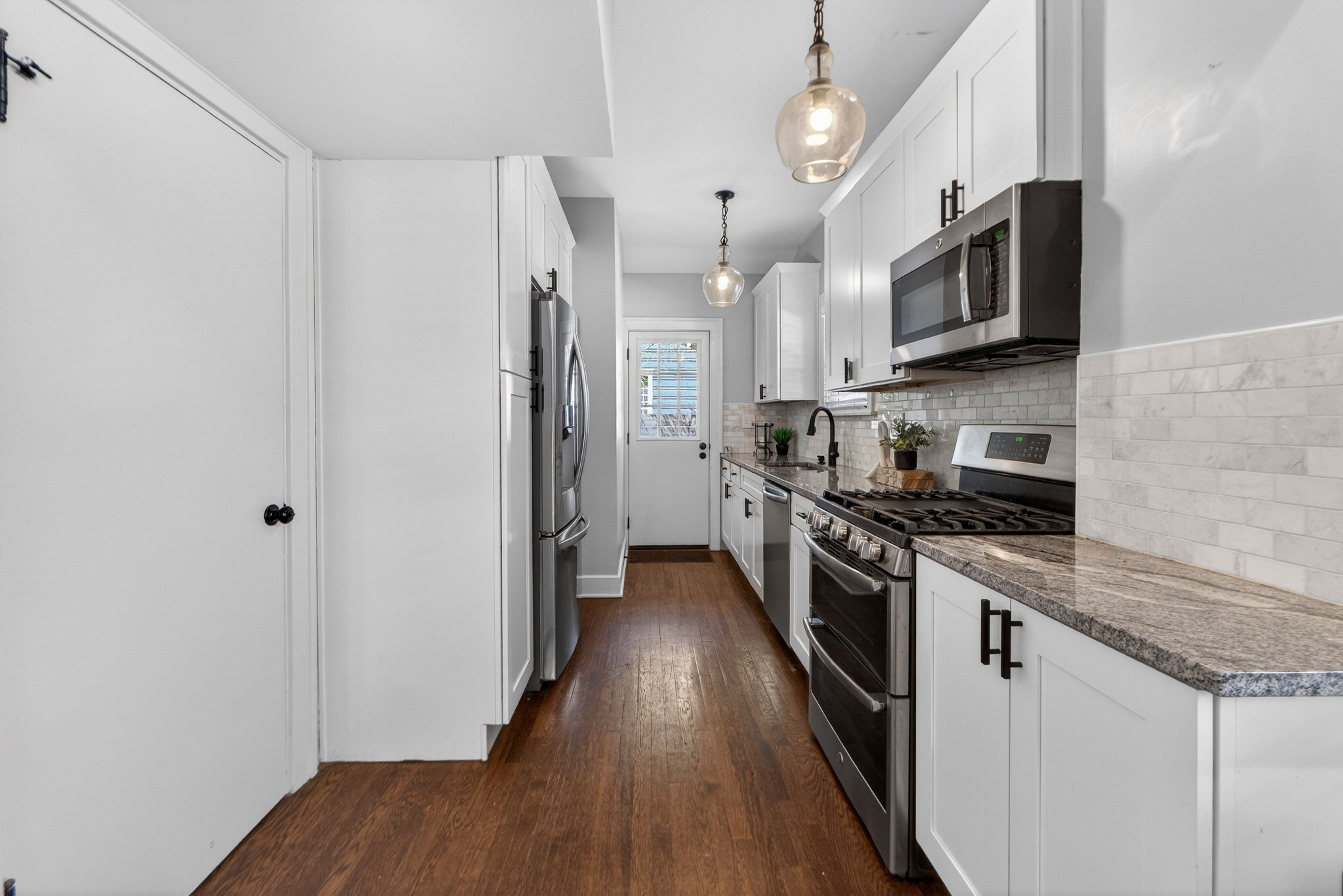  5850 Brookside Boulevard, Kansas City, MO 64113 - 物件實景