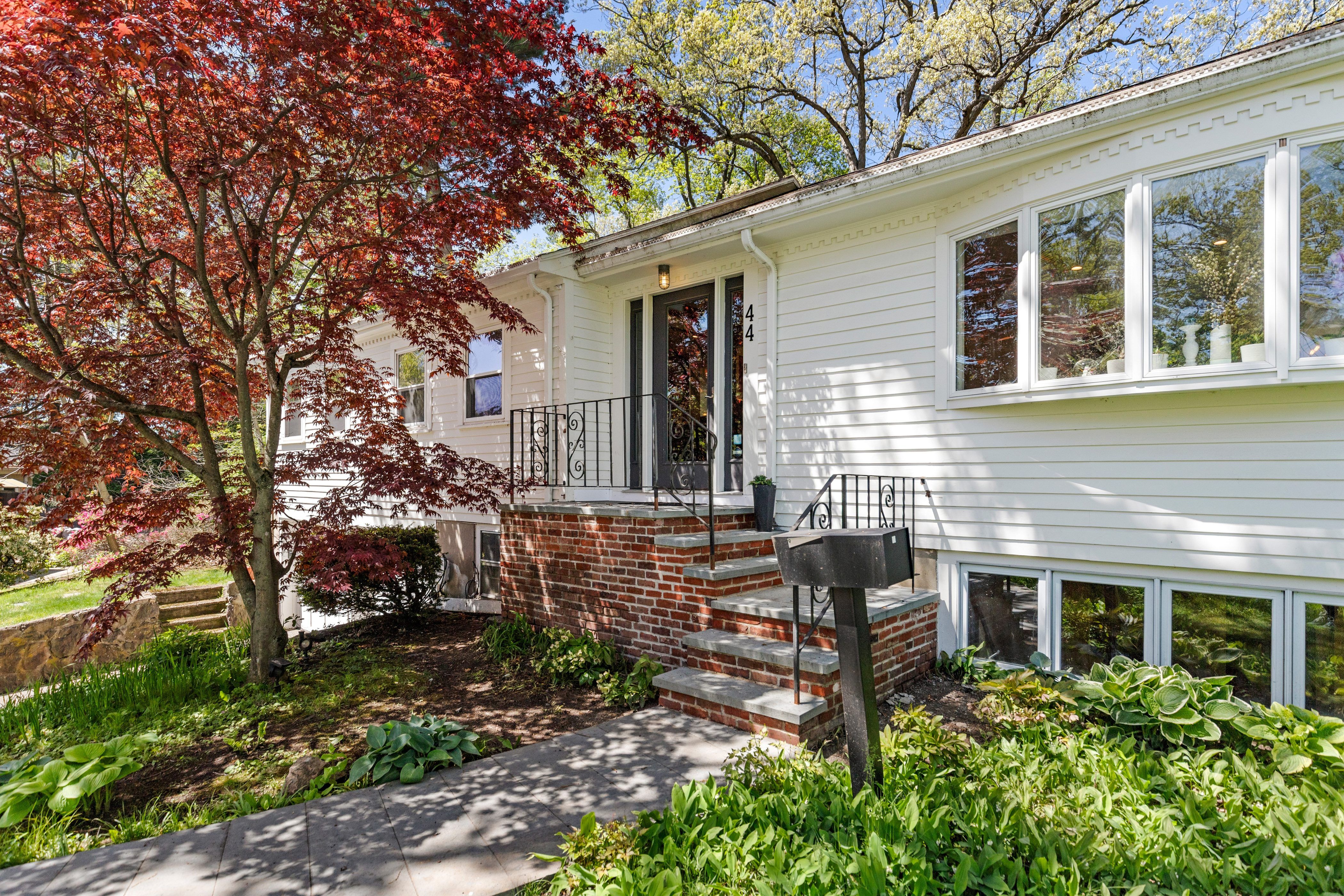  44 Windemere Road, Wellesley, MA, 02482 - 物件實景