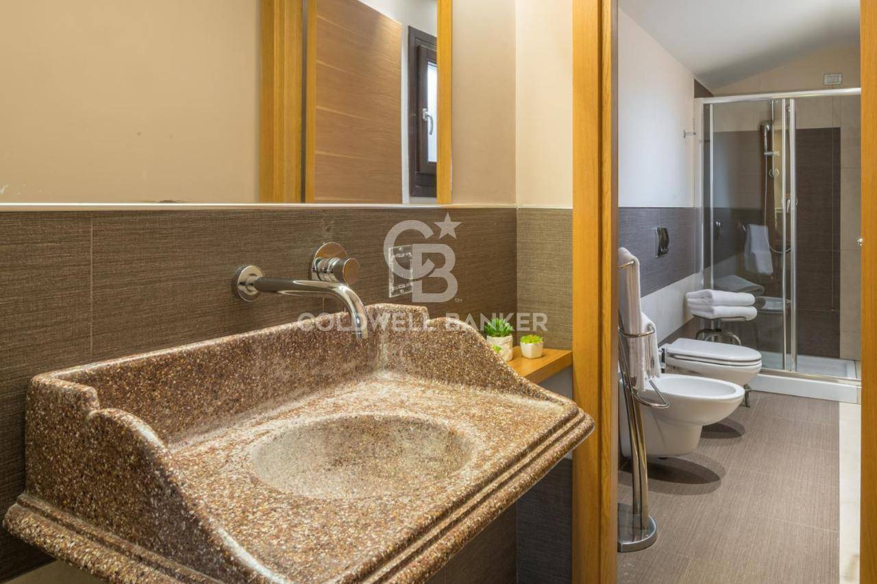 Ragusa, Ragusa, 97100, IT, 11 Bedrooms Bedrooms, ,11 BathroomsBathrooms,Residential,For Sale,1686874