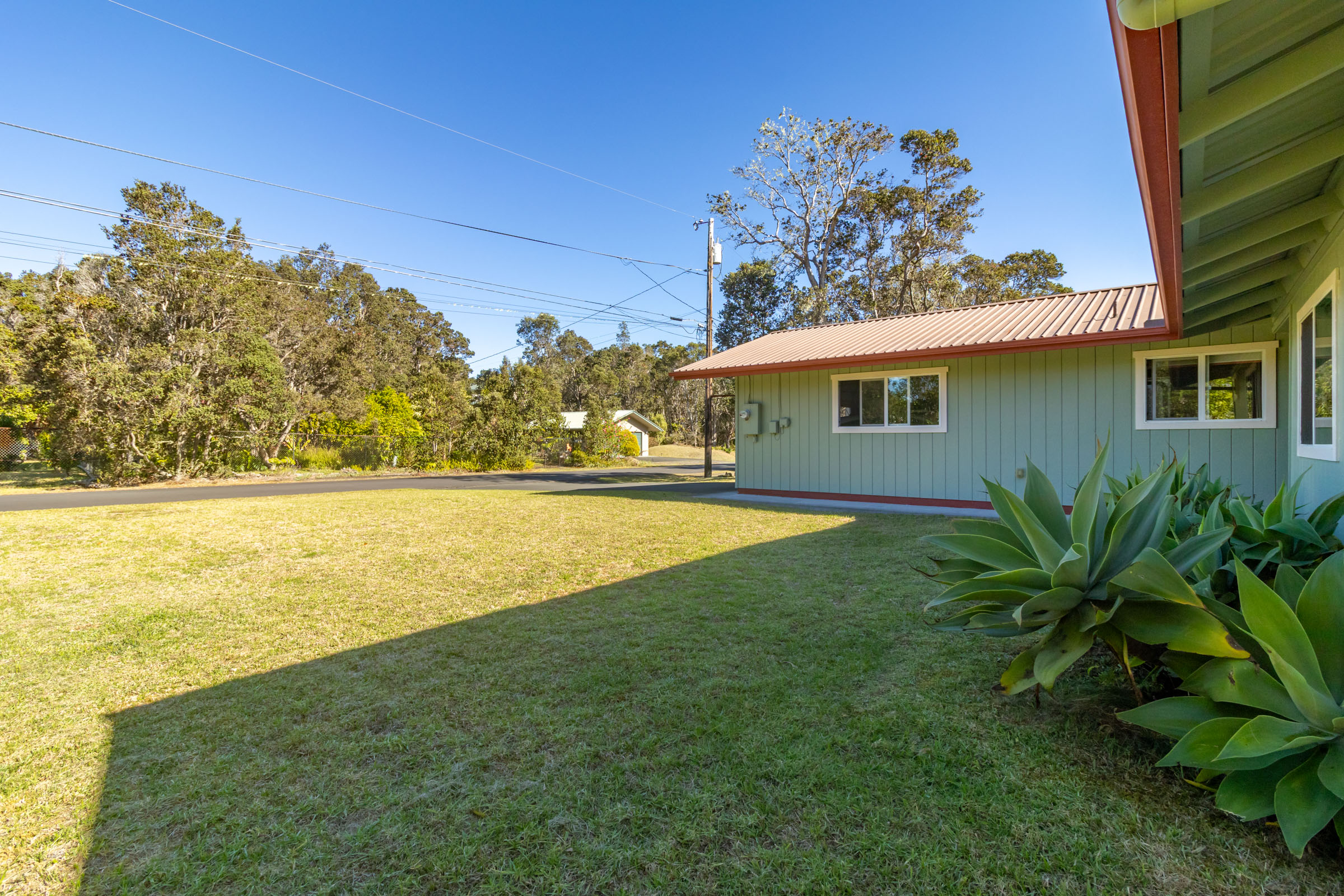 Volcano, Hawaii, 96785, United States, 3 Bedrooms Bedrooms, ,2 BathroomsBathrooms,Residential,For Sale,1971396