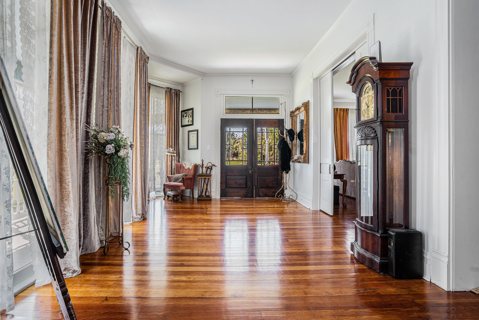Anahuac, Texas, 77514, United States, 3 Bedrooms Bedrooms, ,2 BathroomsBathrooms,Residential,For Sale,1908288