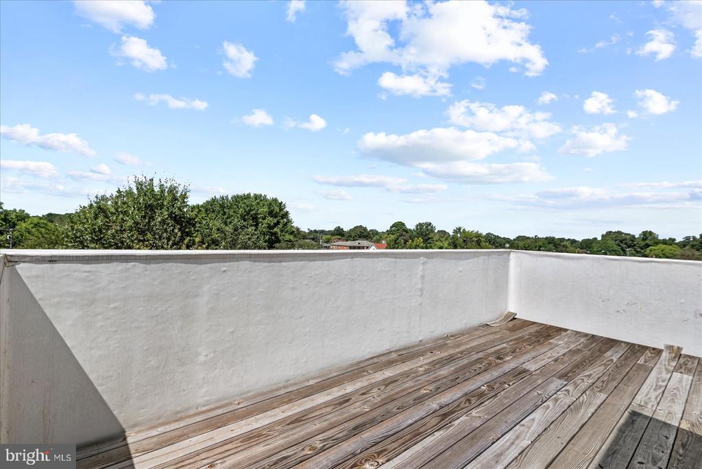 Colonial Beach, Virginia, 22443, United States, 4 Bedrooms Bedrooms, ,4 BathroomsBathrooms,Residential,For Sale,1898525