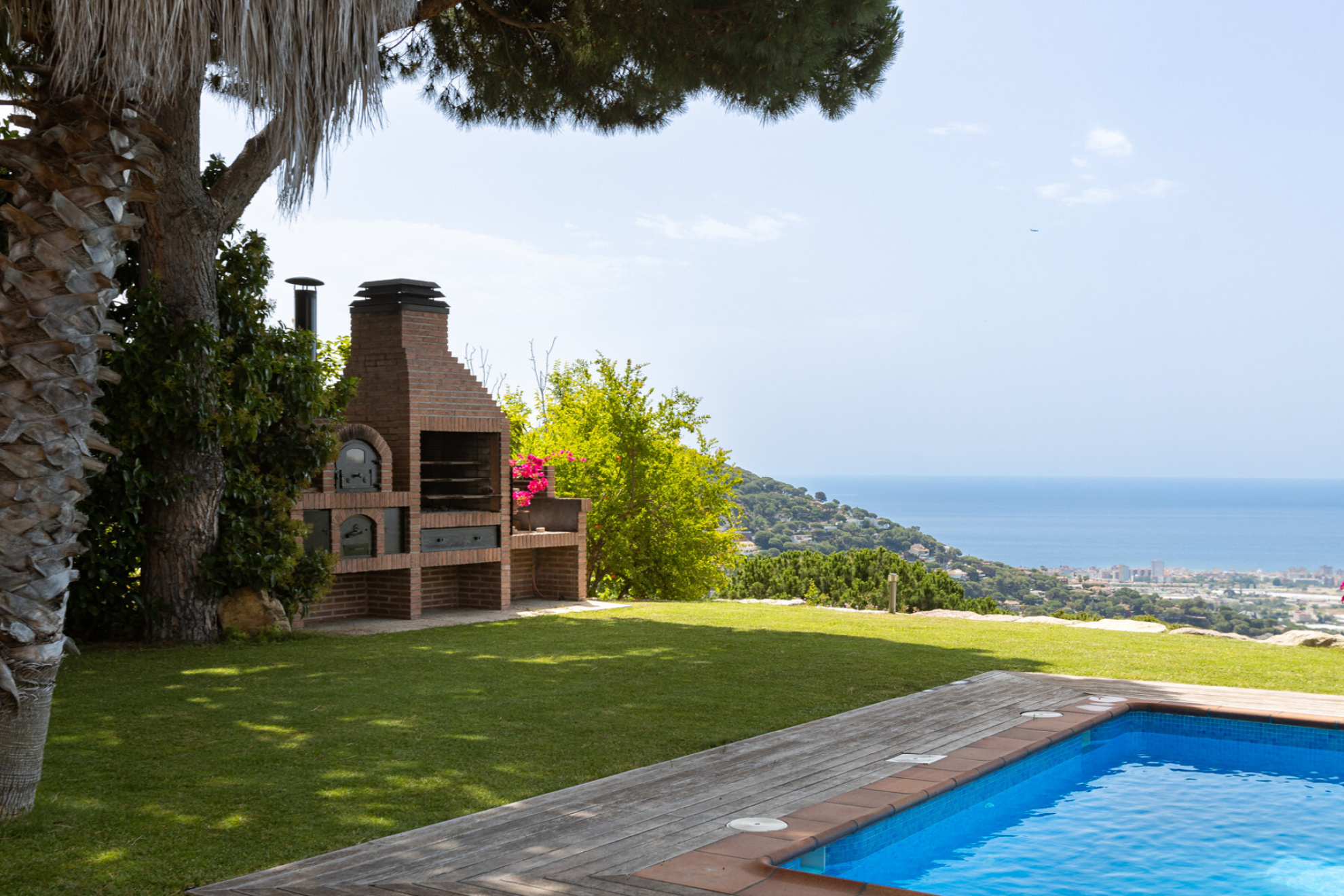  Villa with pool in an unbeatable location - 物件實景