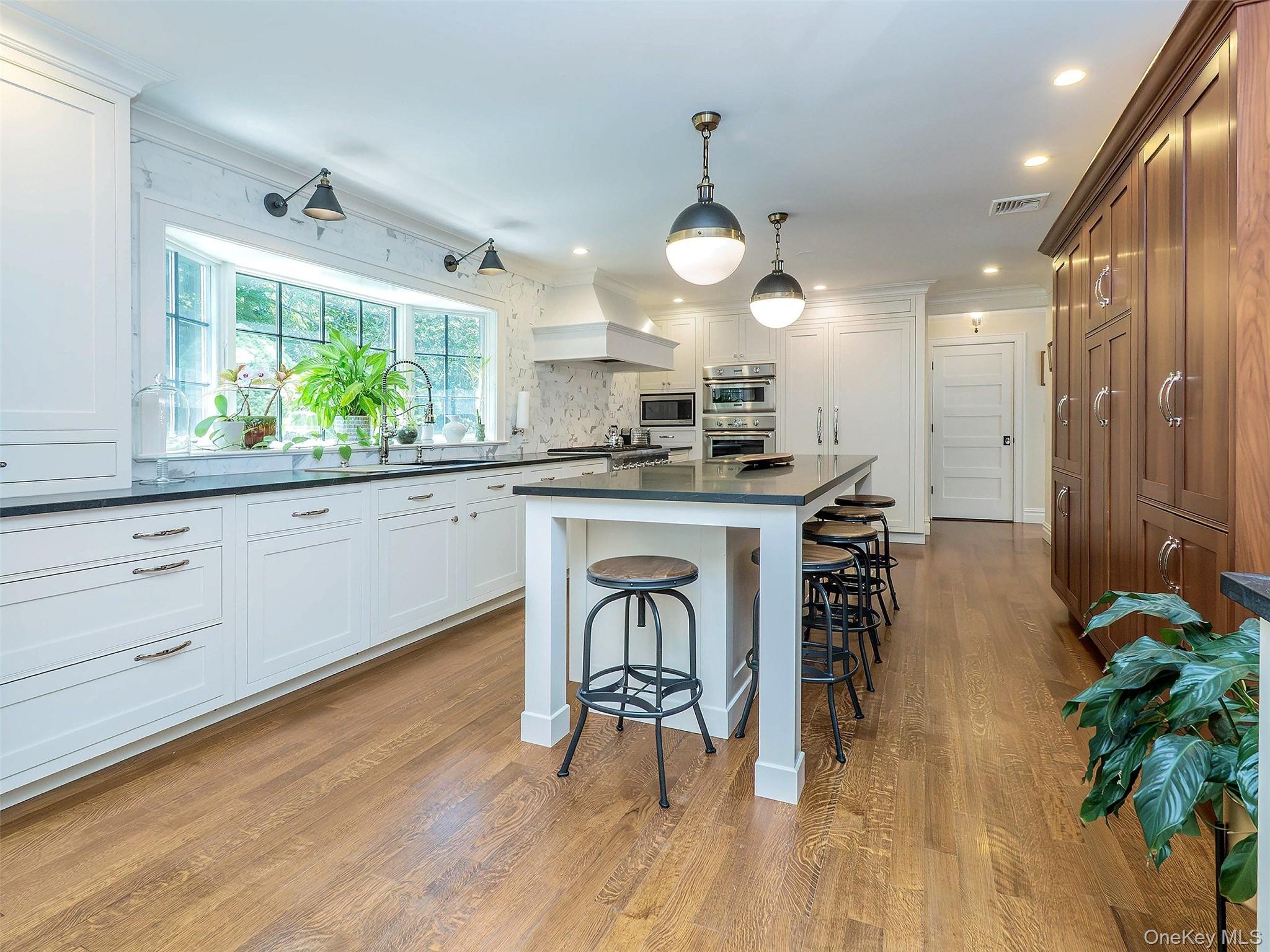  73 Lafayette Avenue, Sea Cliff, NY, 11579 - 物件實景