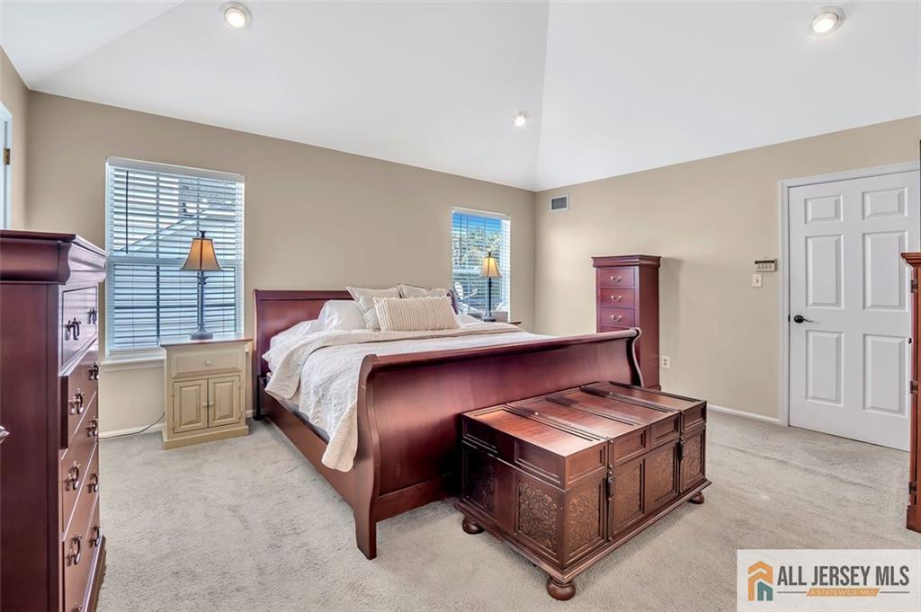 South River, New Jersey, 08882, United States, 4 Bedrooms Bedrooms, ,3 BathroomsBathrooms,Residential,For Sale,1940787