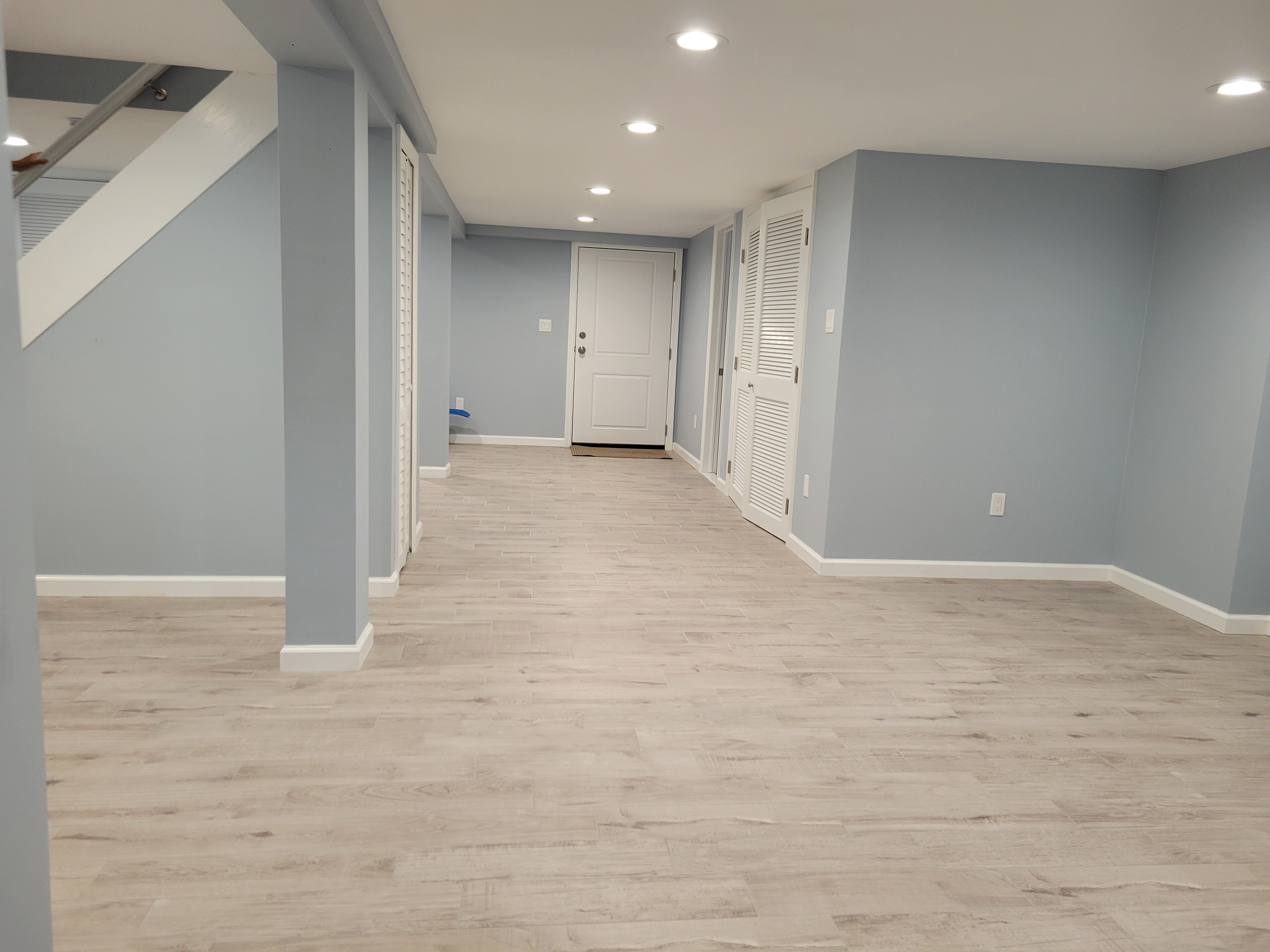 New Hyde Park, New York, 11040, United States, 4 Bedrooms Bedrooms, ,3 BathroomsBathrooms,Residential,For Sale,1928369