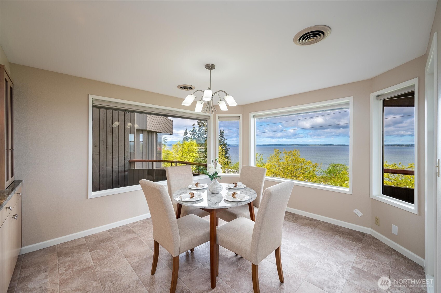 Bellingham, Washington, 98225, United States, 3 Bedrooms Bedrooms, ,2 BathroomsBathrooms,Residential,For Sale,1754252