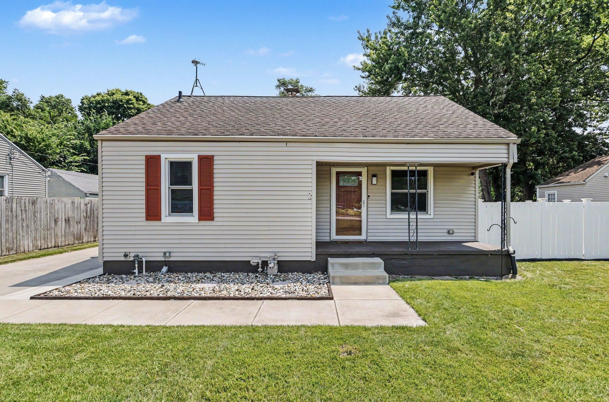 Ironwood Rd, South Bend, IN 46635
