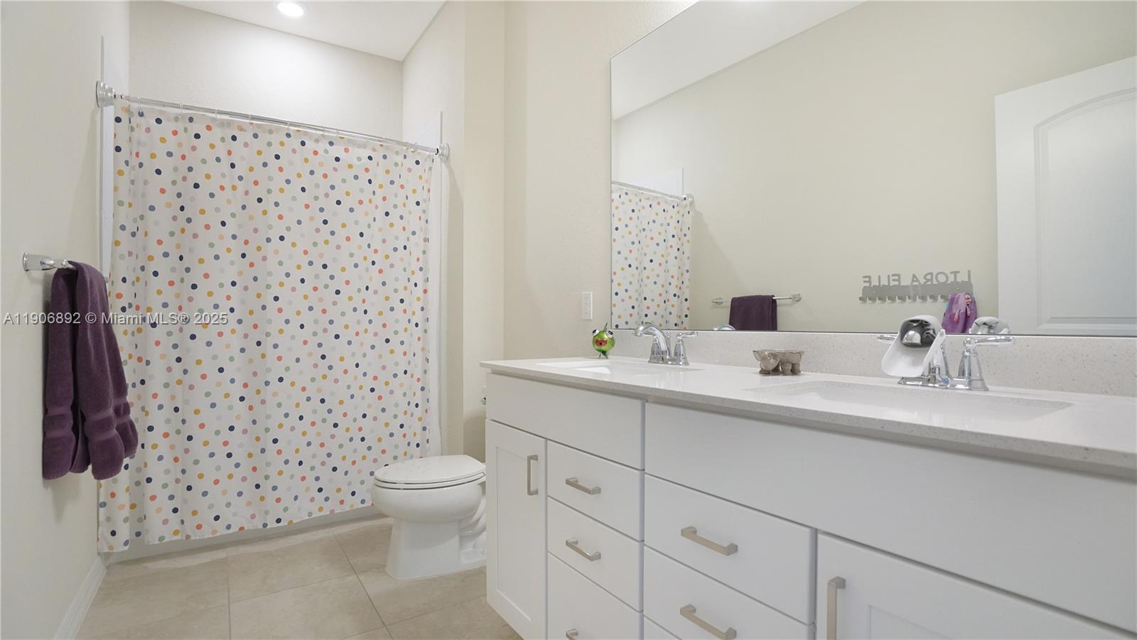 Lake Worth, Florida, 33467, United States, 4 Bedrooms Bedrooms, ,3 BathroomsBathrooms,Residential,For Sale,1990306