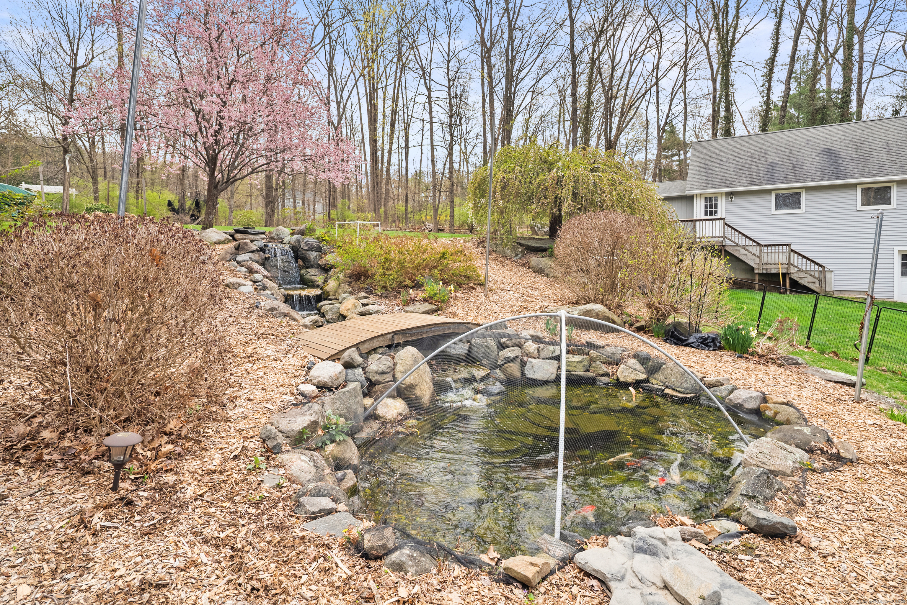 Somers, Connecticut, 06071, United States, 4 Bedrooms Bedrooms, ,4 BathroomsBathrooms,Residential,For Sale,1927442