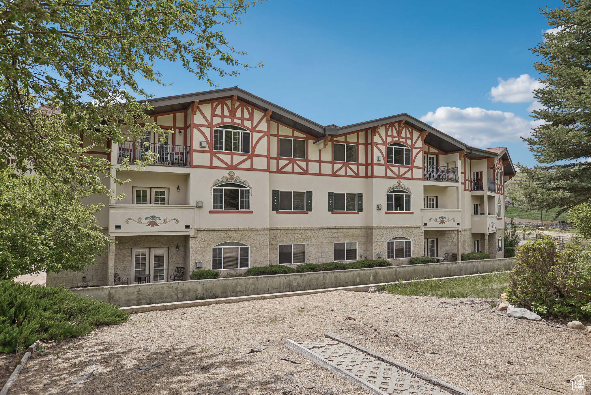 Midway, Utah, 84049, United States, 3 Bedrooms Bedrooms, ,3 BathroomsBathrooms,Residential,For Sale,1827557
